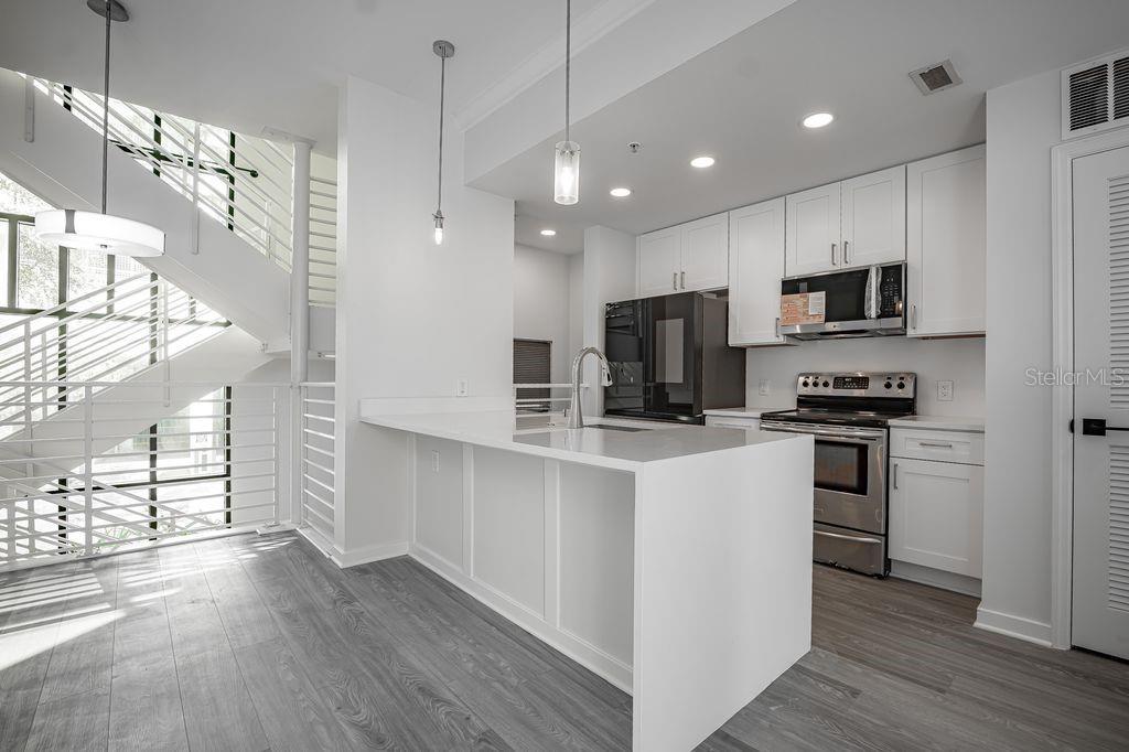 460 Jackson Street, FL
