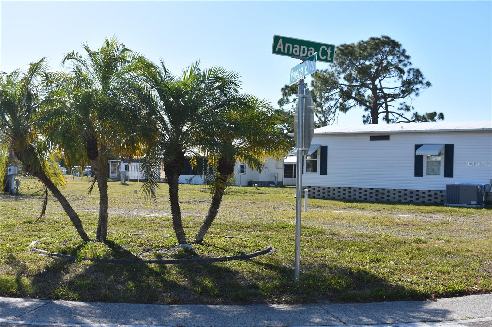 6805 Anapa Court, FL