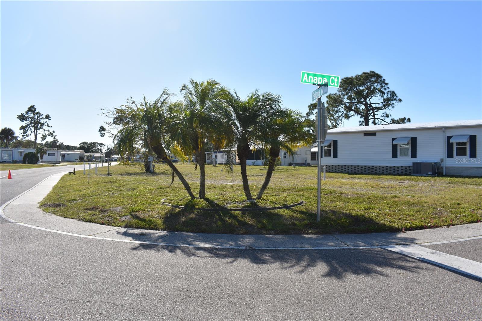 6805 Anapa Court, FL