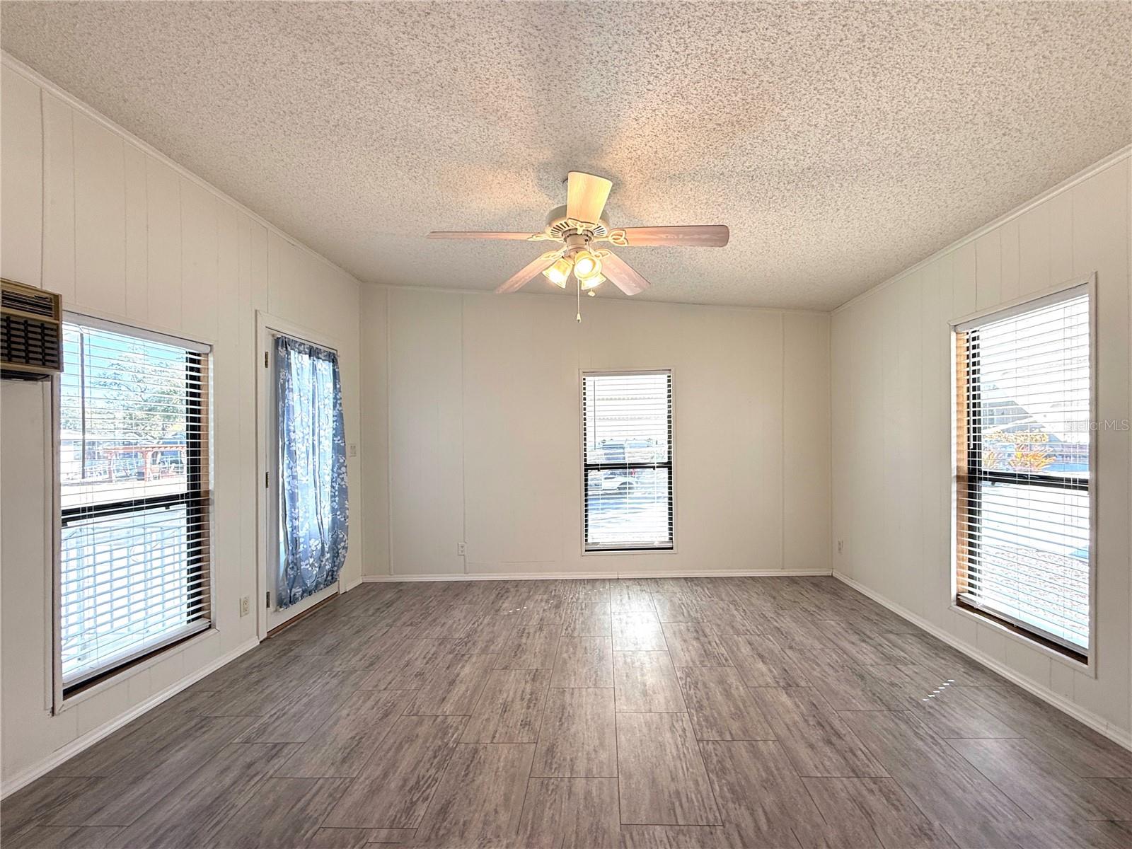 108 Saint George Circle, FL