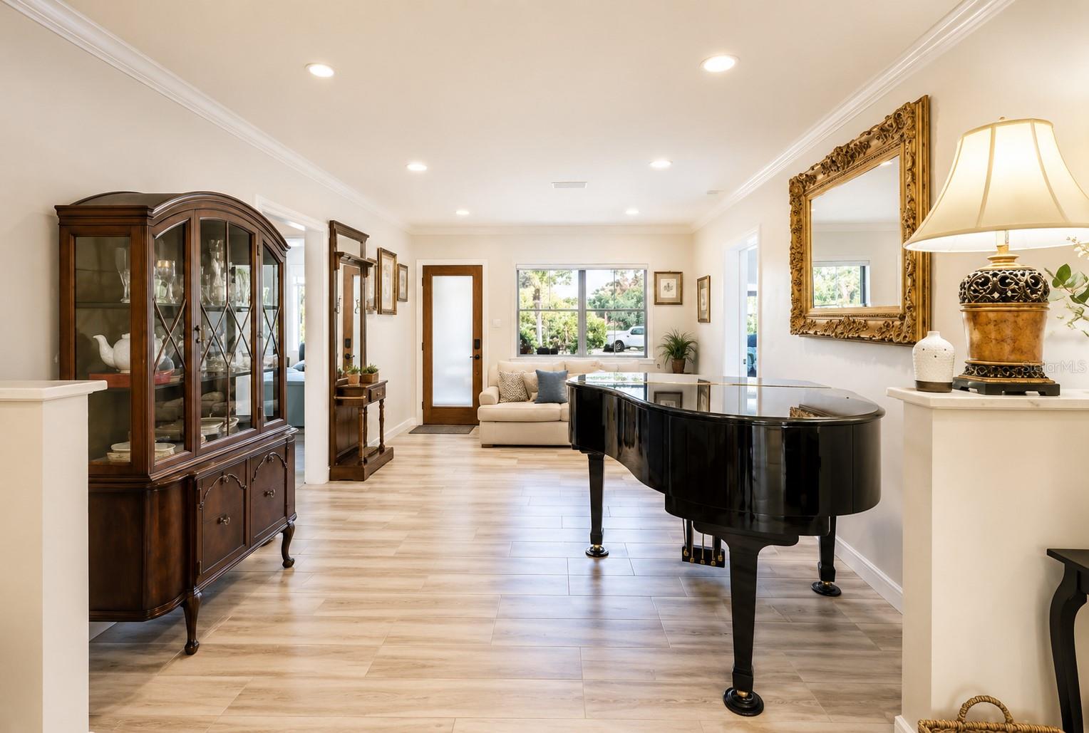 4925 Remington Drive, FL