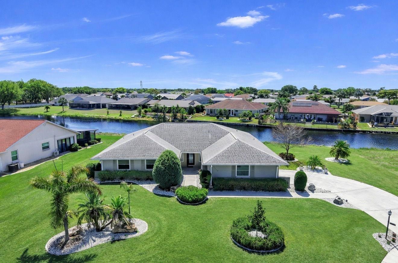 2110 W View Dr, FL