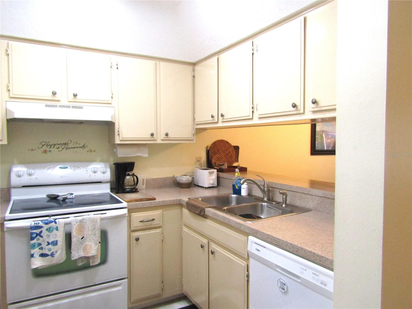 4628 Ringwood Meadow, FL