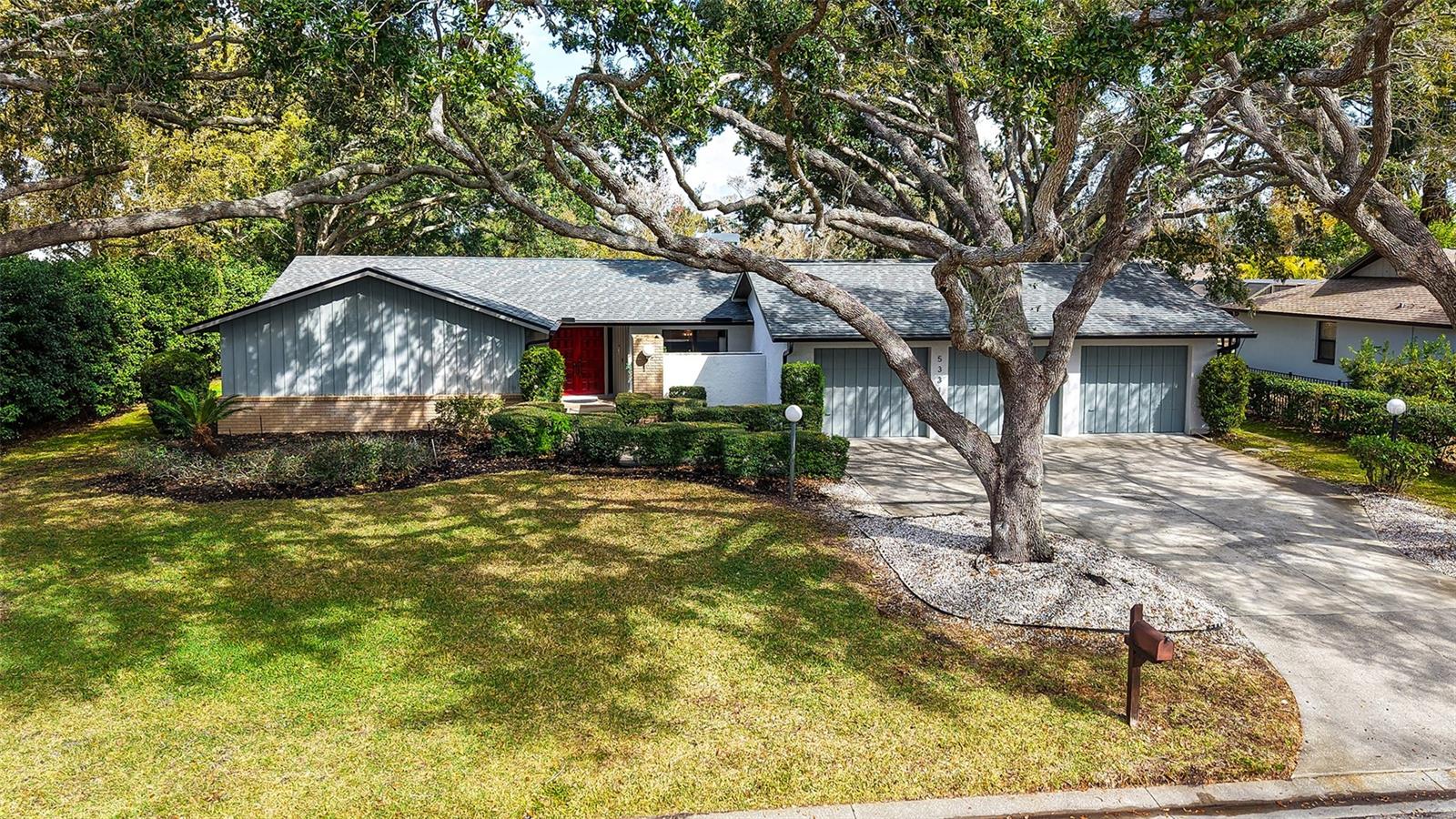 5331 Dominica Circle, FL