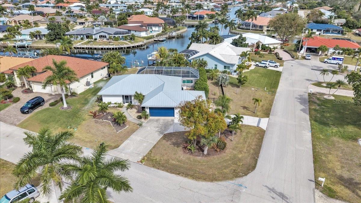 840 Via Tunis, FL