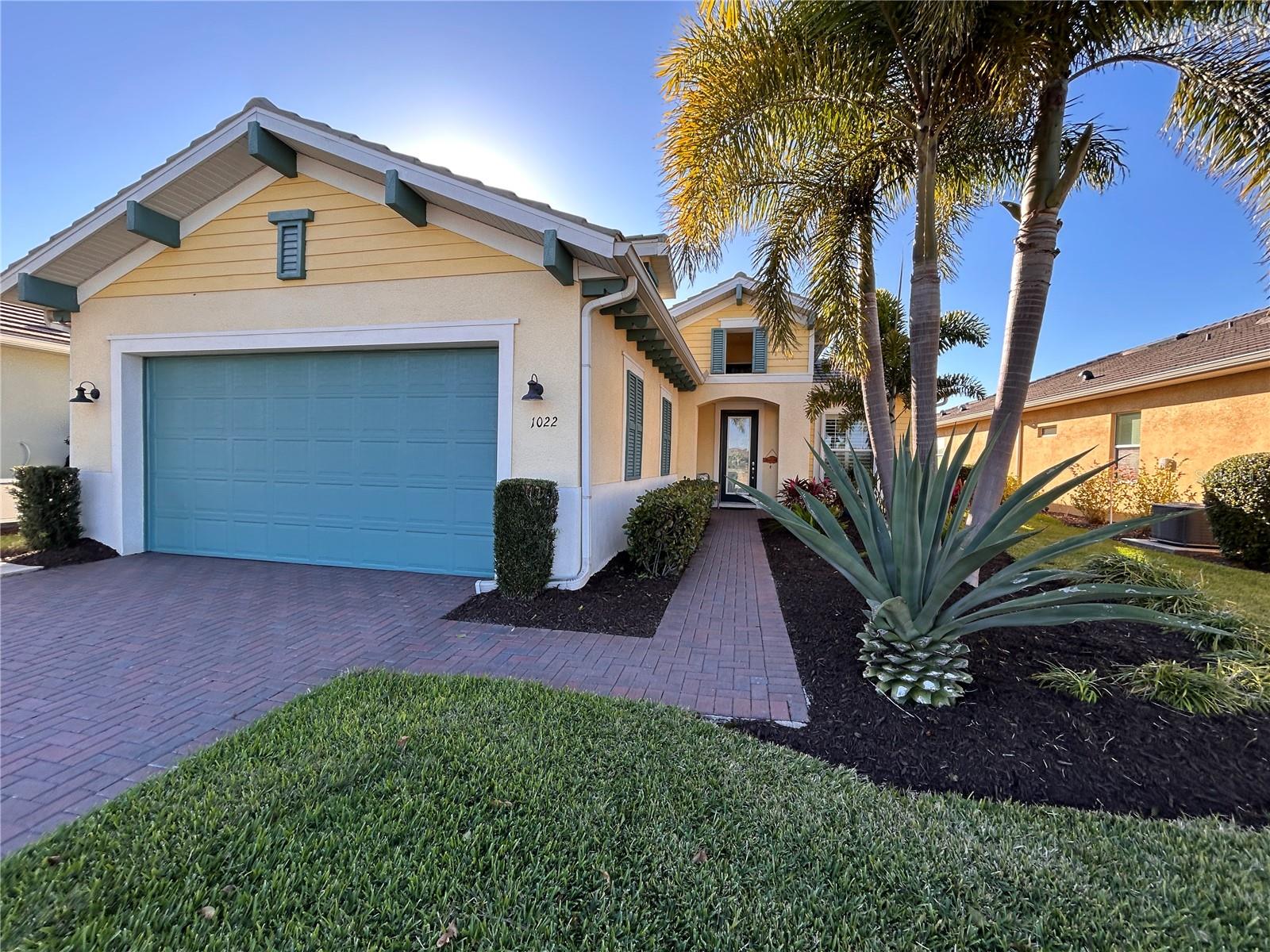 1022 Overlook Court, FL