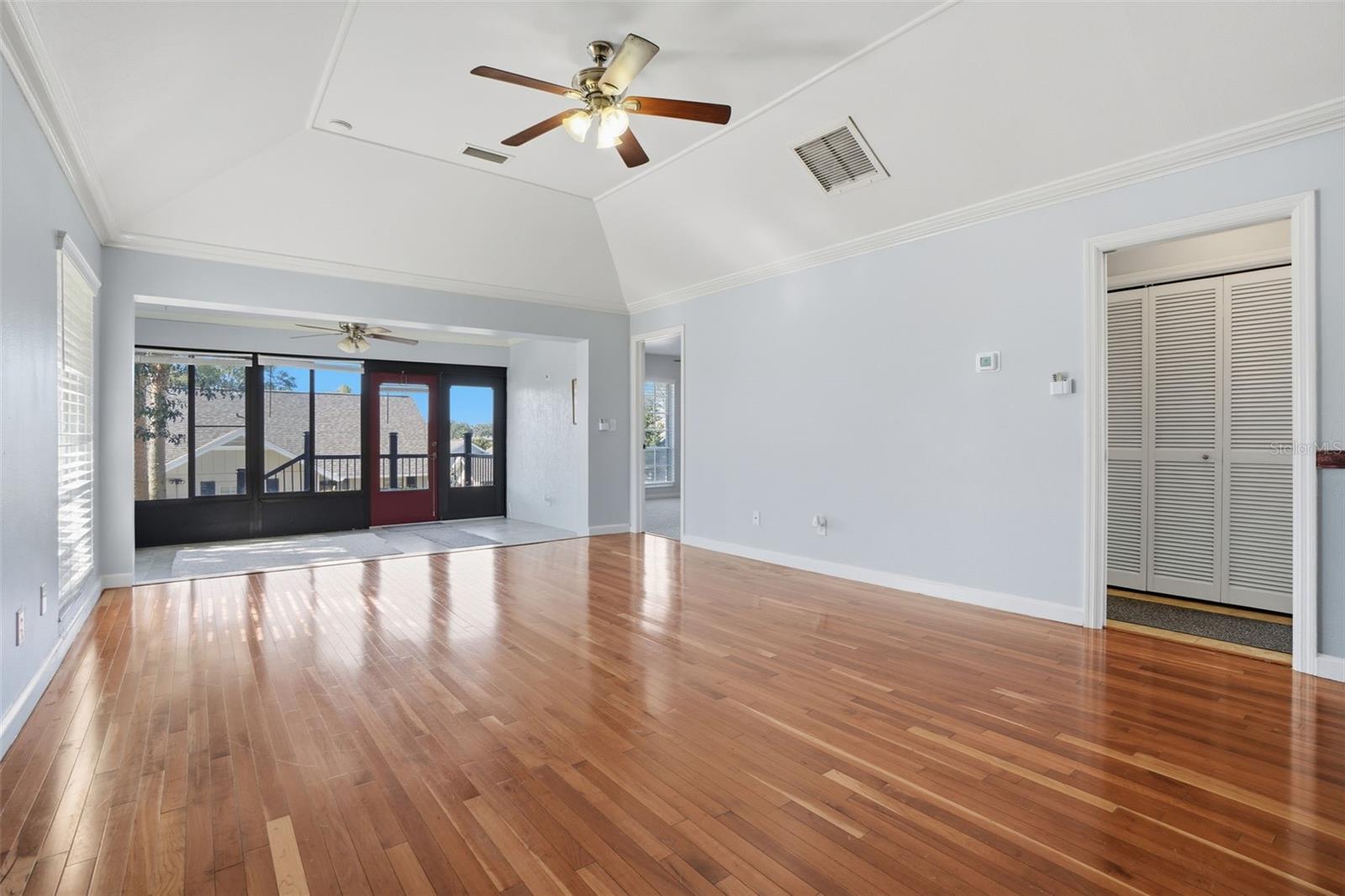 1022 Villa Lane, FL