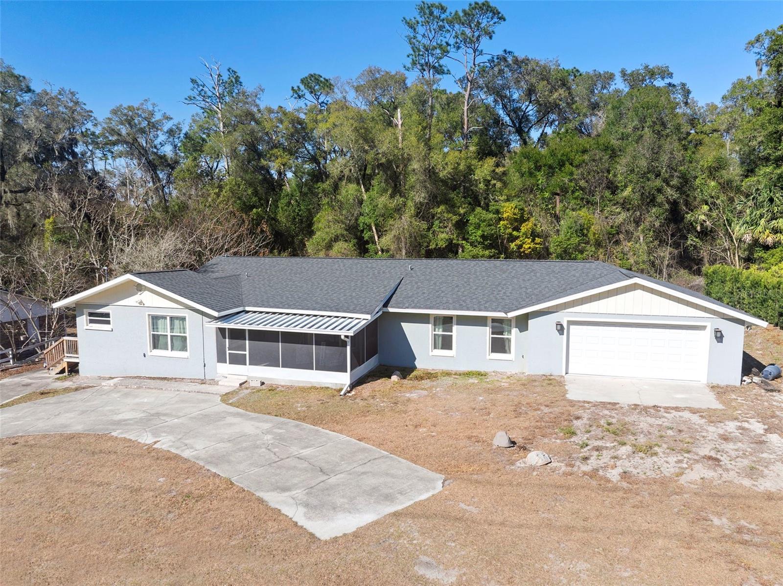 1049 W New York Ave, FL