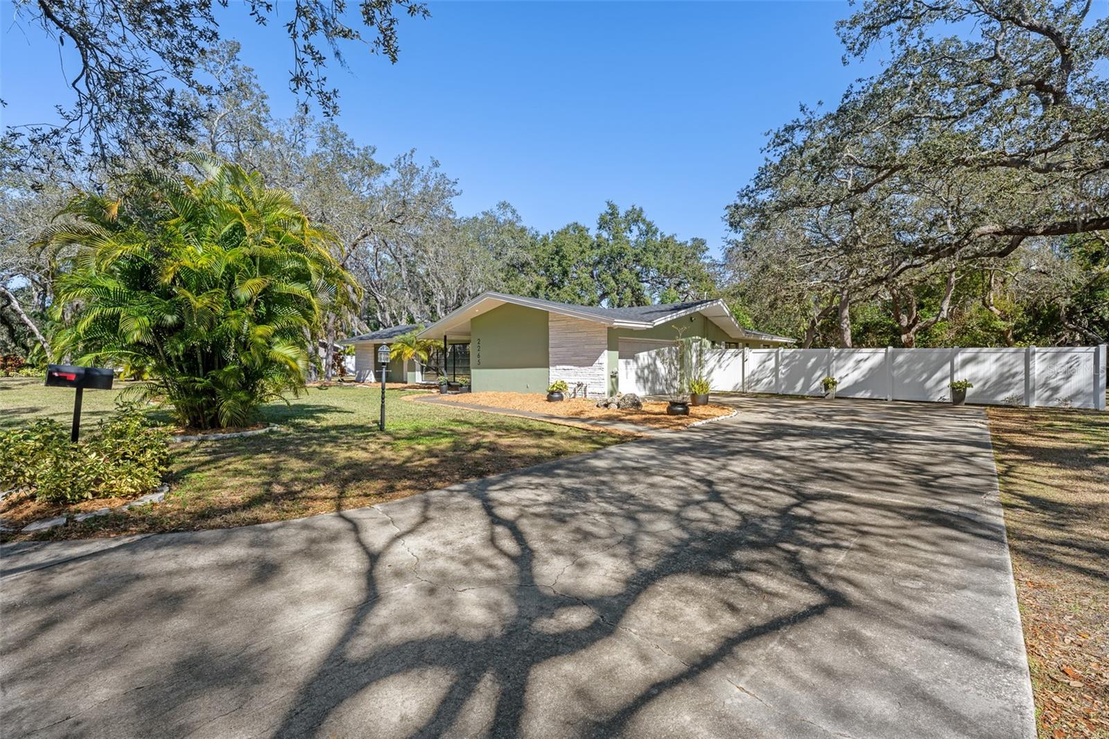 2265 Belleair Road, FL