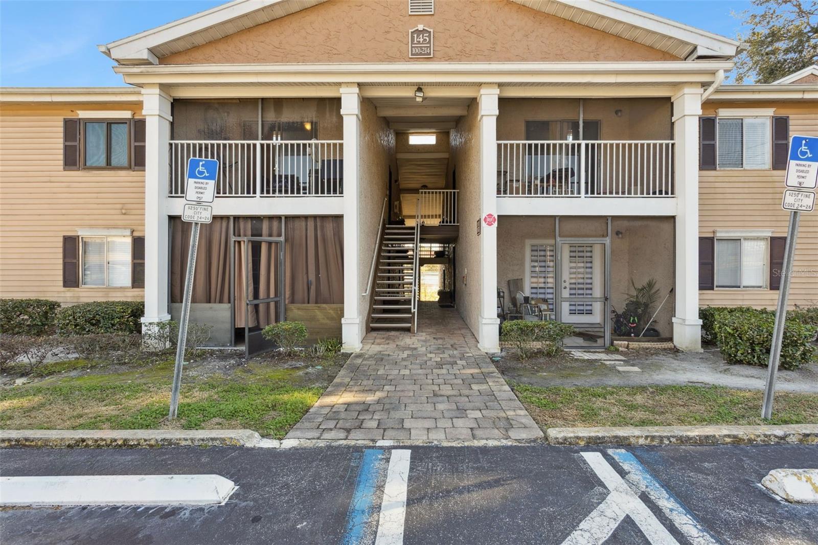 145 N Pearl Lake Cswy #208, FL