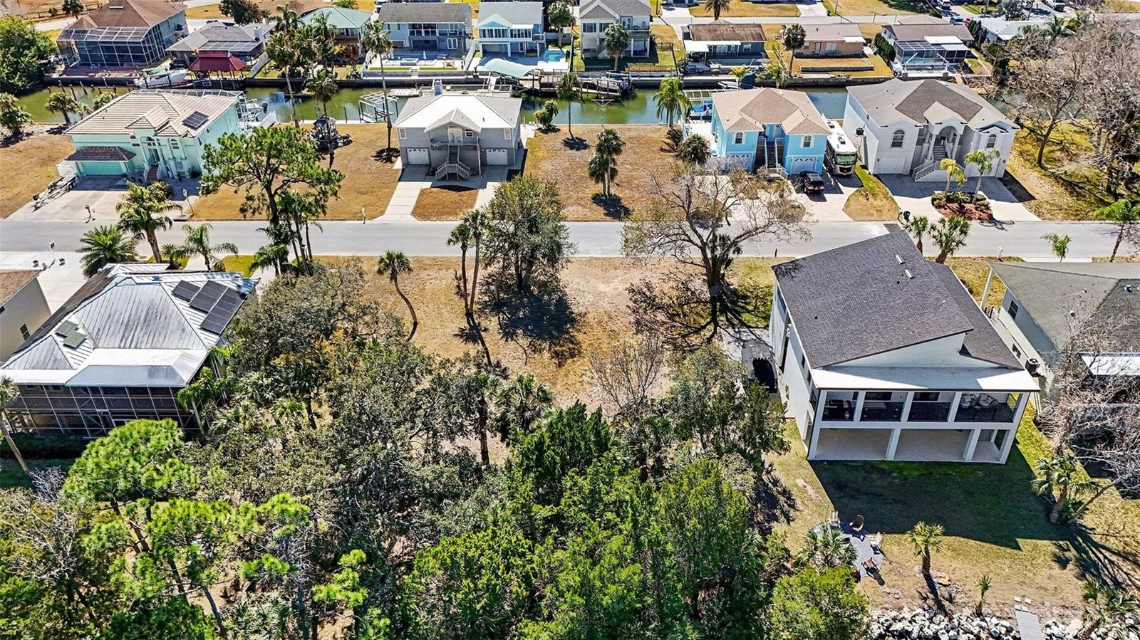 7657 Gulf Way, FL