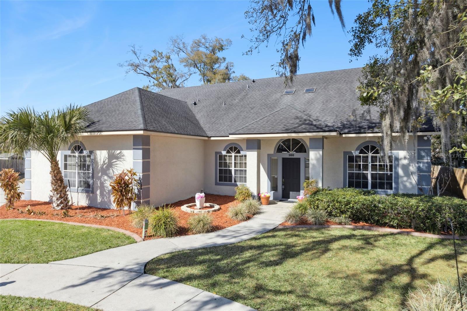 160 Academy Oaks Pl, FL