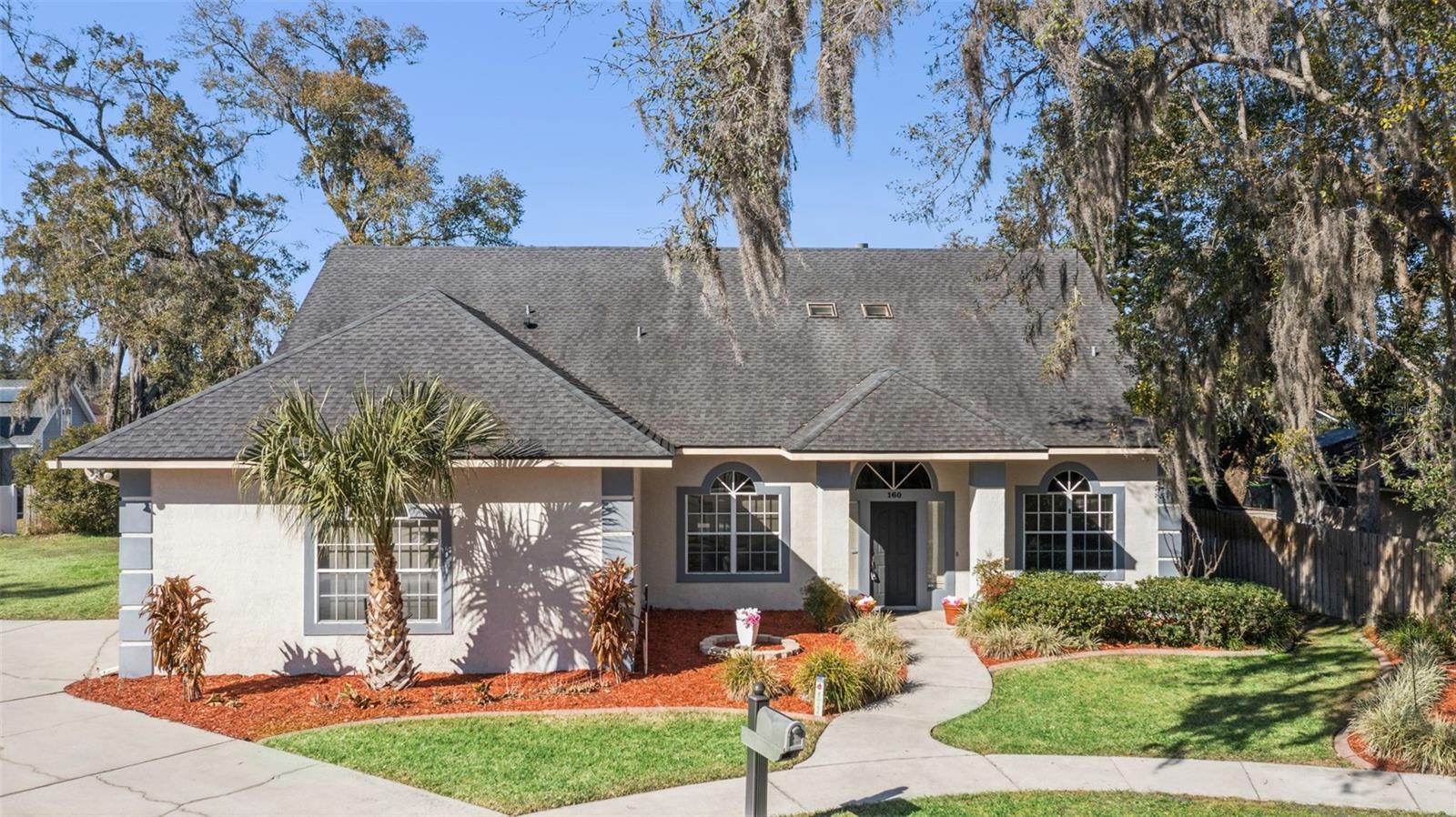 160 Academy Oaks Place, FL