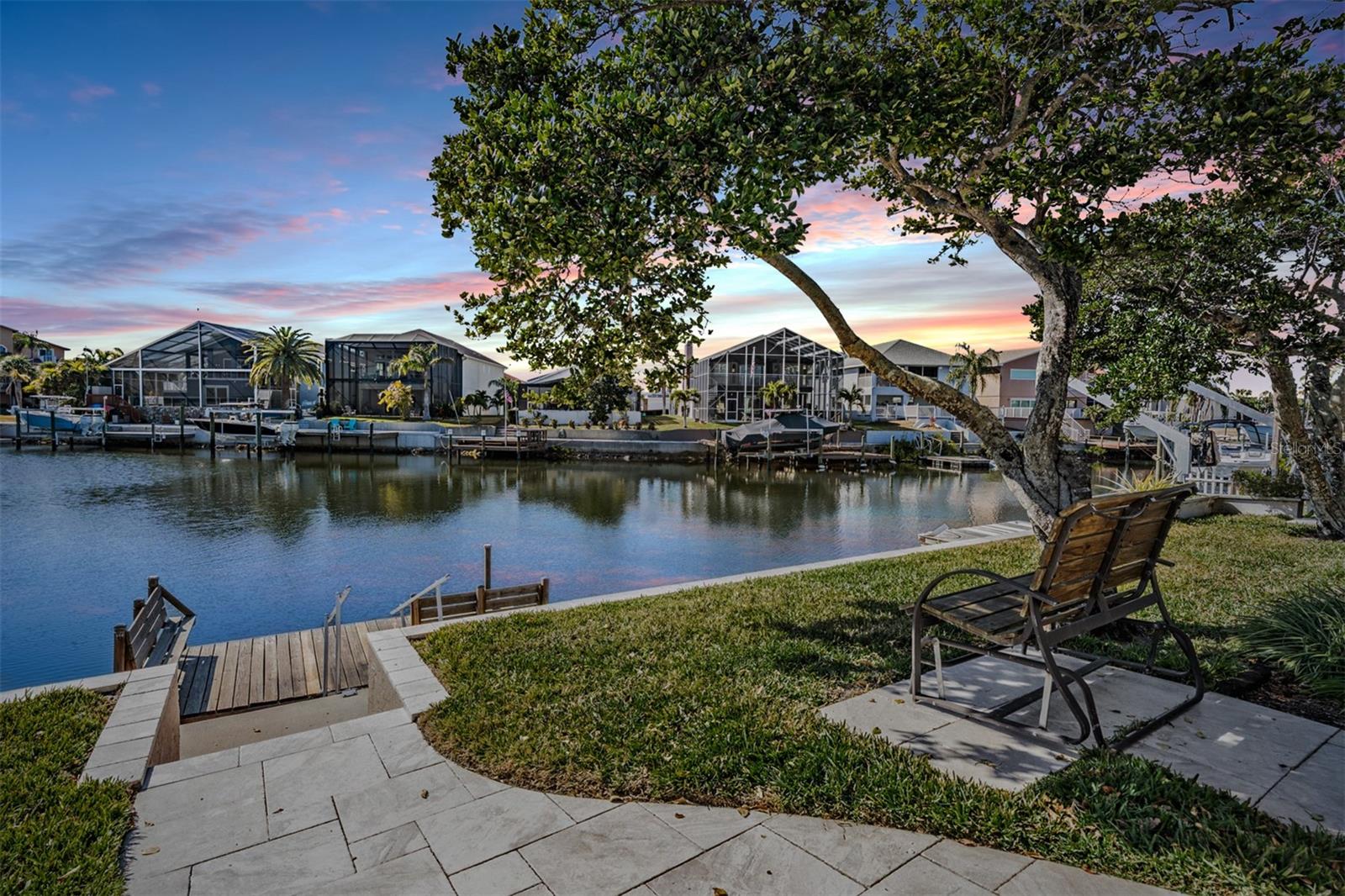 6421 Drake Court, FL