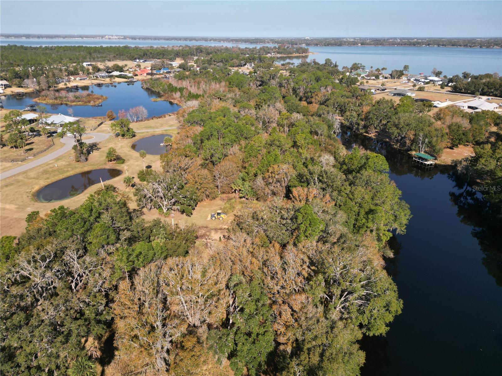 3672 Hidden River Ln, FL
