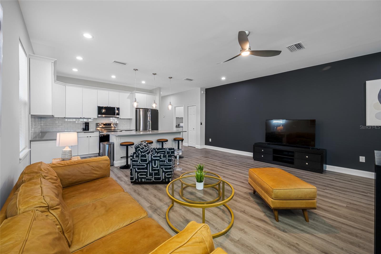 2144 43rd Terrace, FL