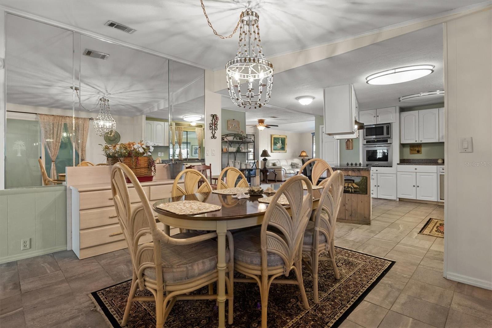6825 Lake Henry Drive, FL