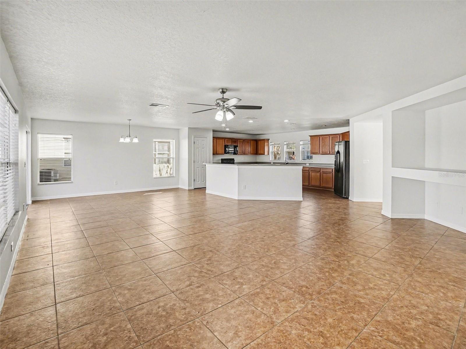 13811 Earpod Drive, FL