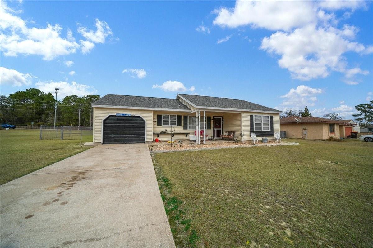 544 Silver Course Court, FL