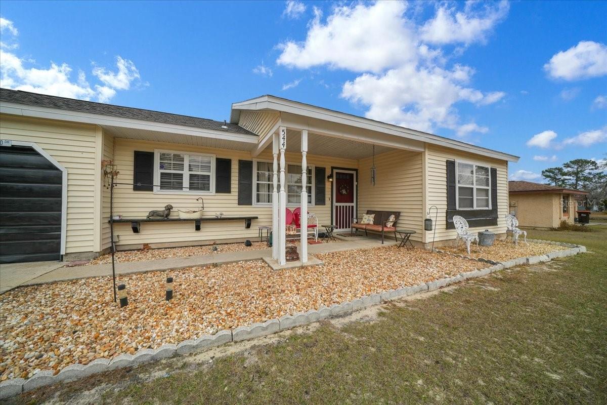 544 Silver Course Court, FL