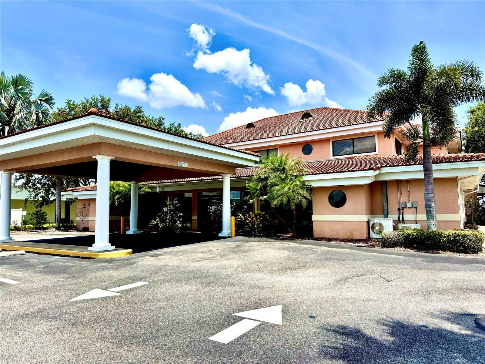 2237 Us Highway 27, FL