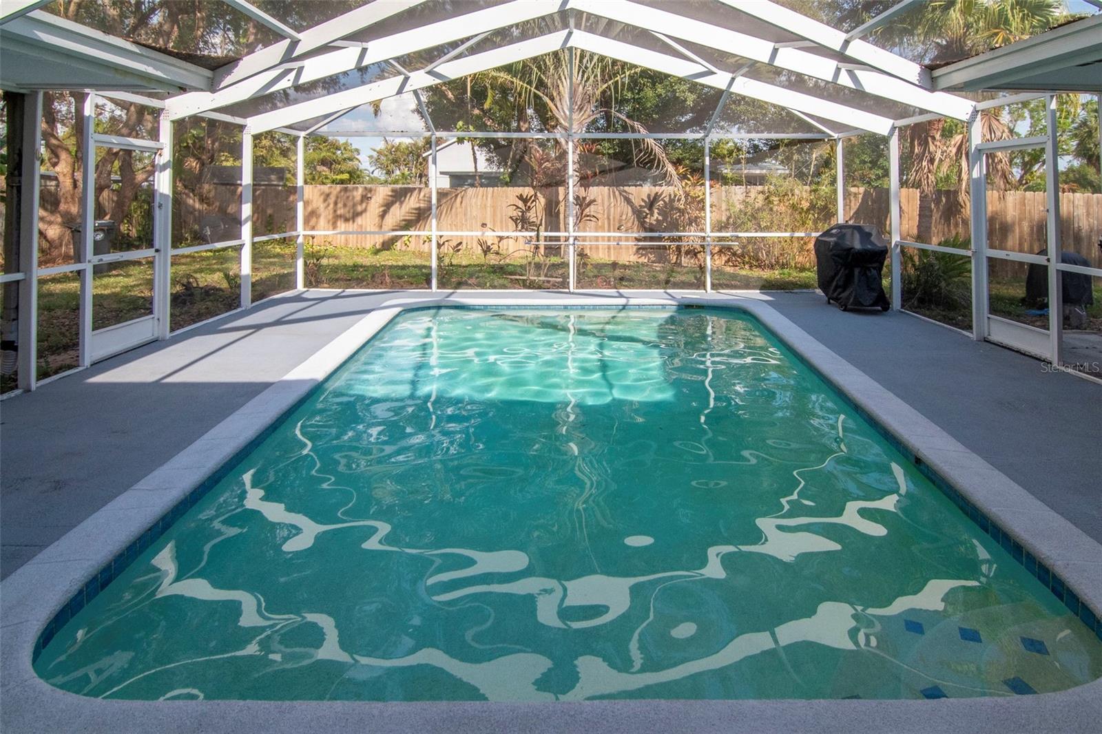 347 Country Club Drive, FL