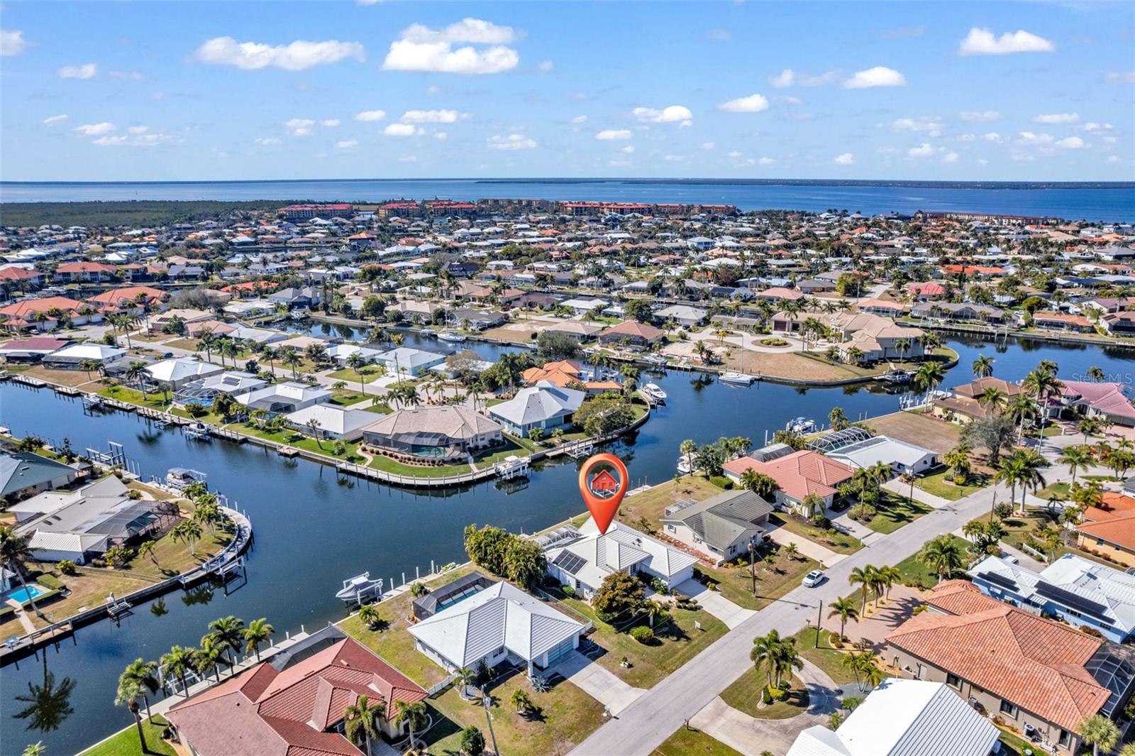 155 Crescent Dr, FL