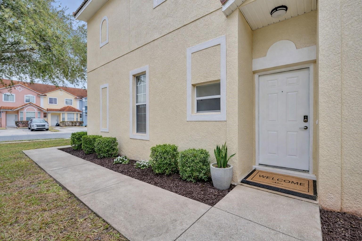 1172 Beach Circle, FL