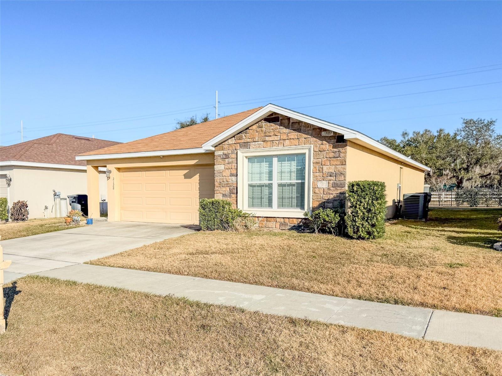 2128 Bretton Ridge Boulevard, FL