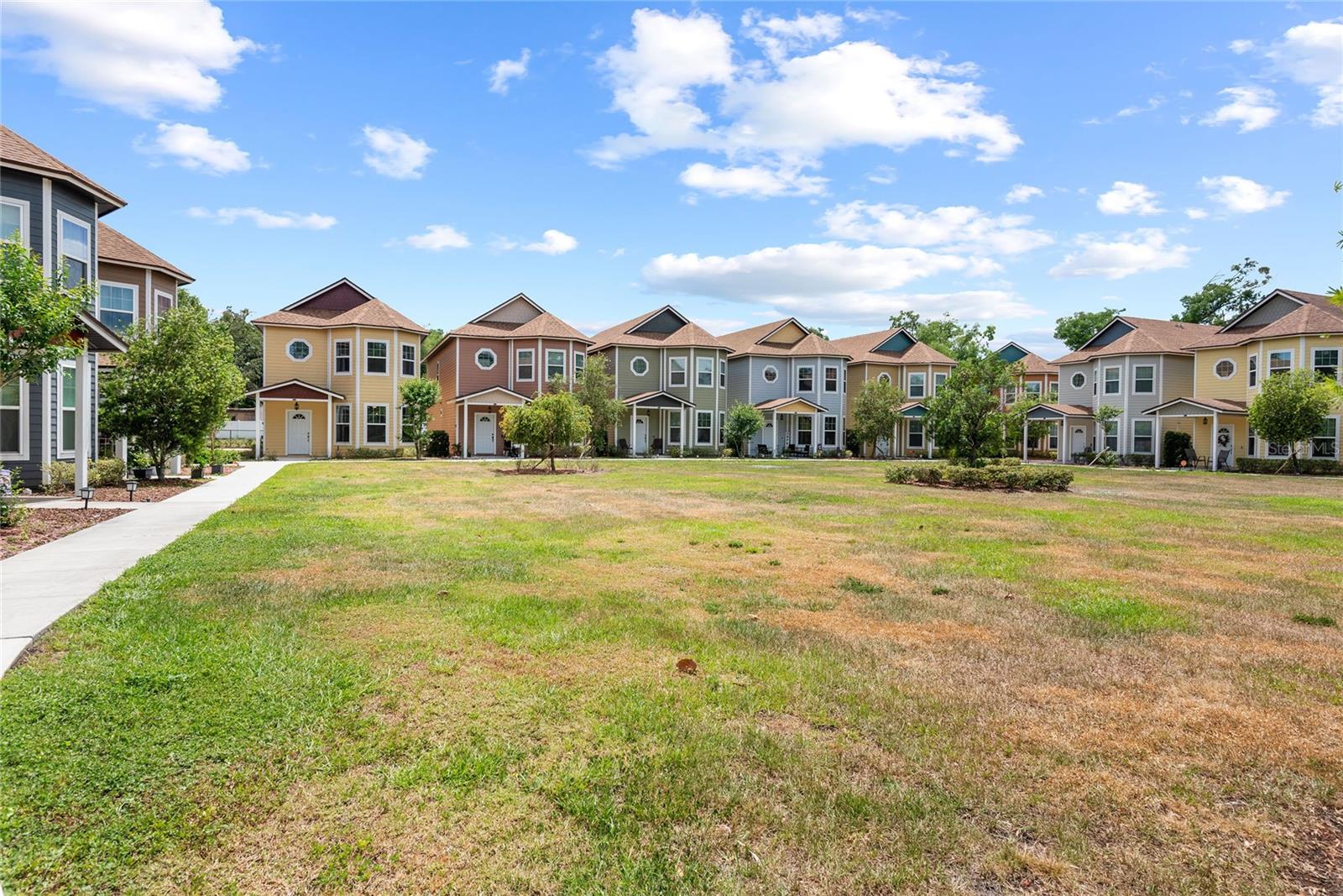 537 Sunbranch Lane, FL