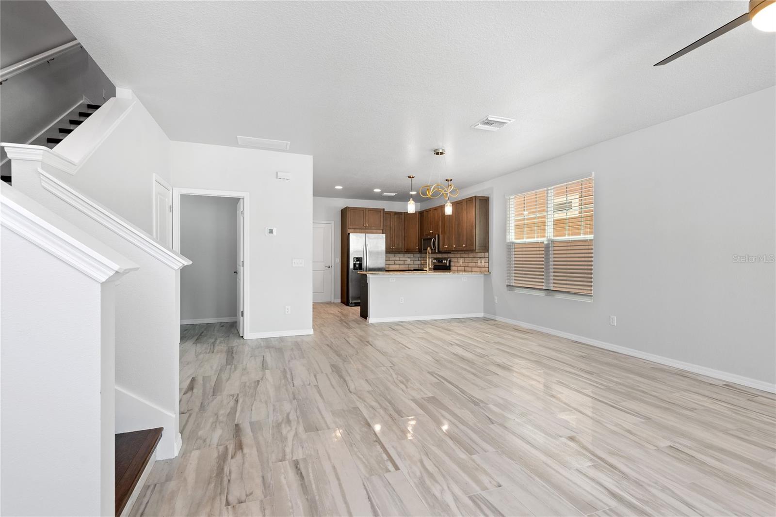 537 Sunbranch Lane, FL