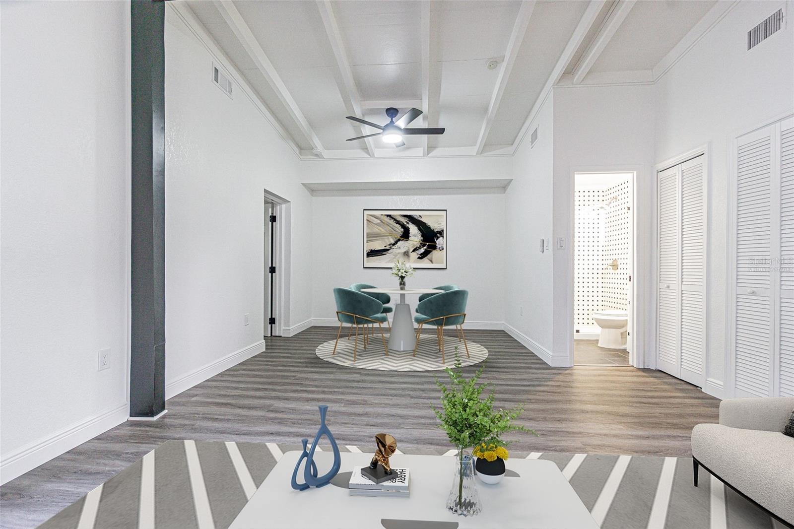 416 Country Club Drive, FL