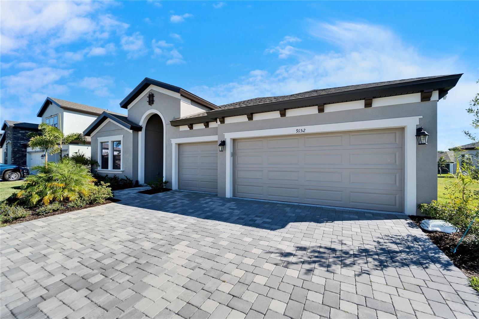 9152 Warm Springs Cir, FL