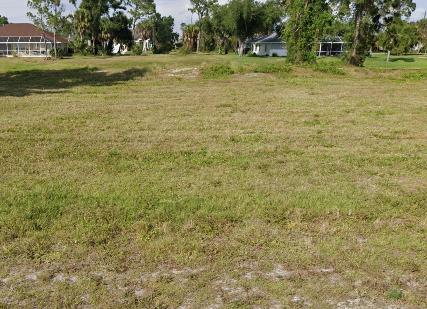 7 Tournament Rd, FL