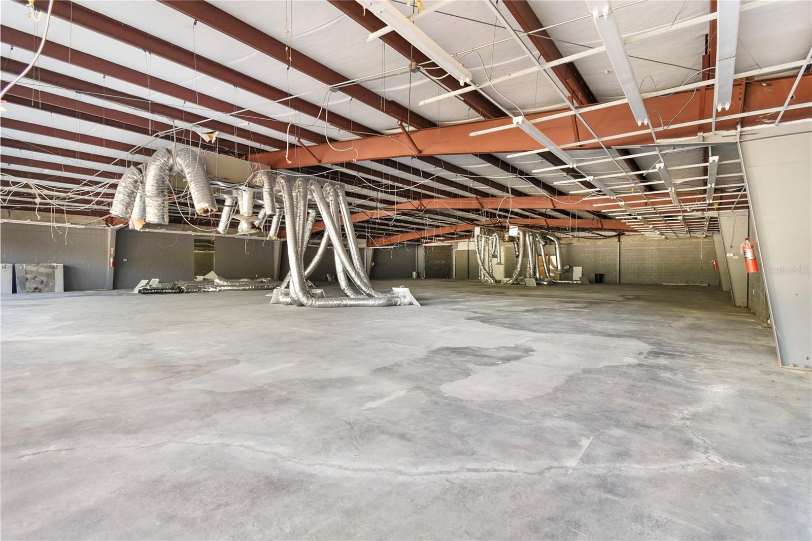 5953 Roosevelt Boulevard, FL