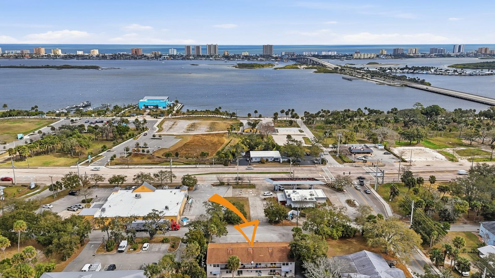 805 Louisville Street, FL