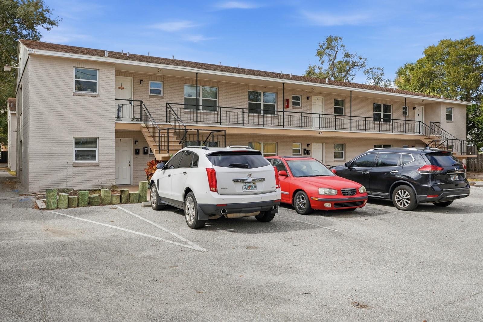 805 Louisville Street, FL