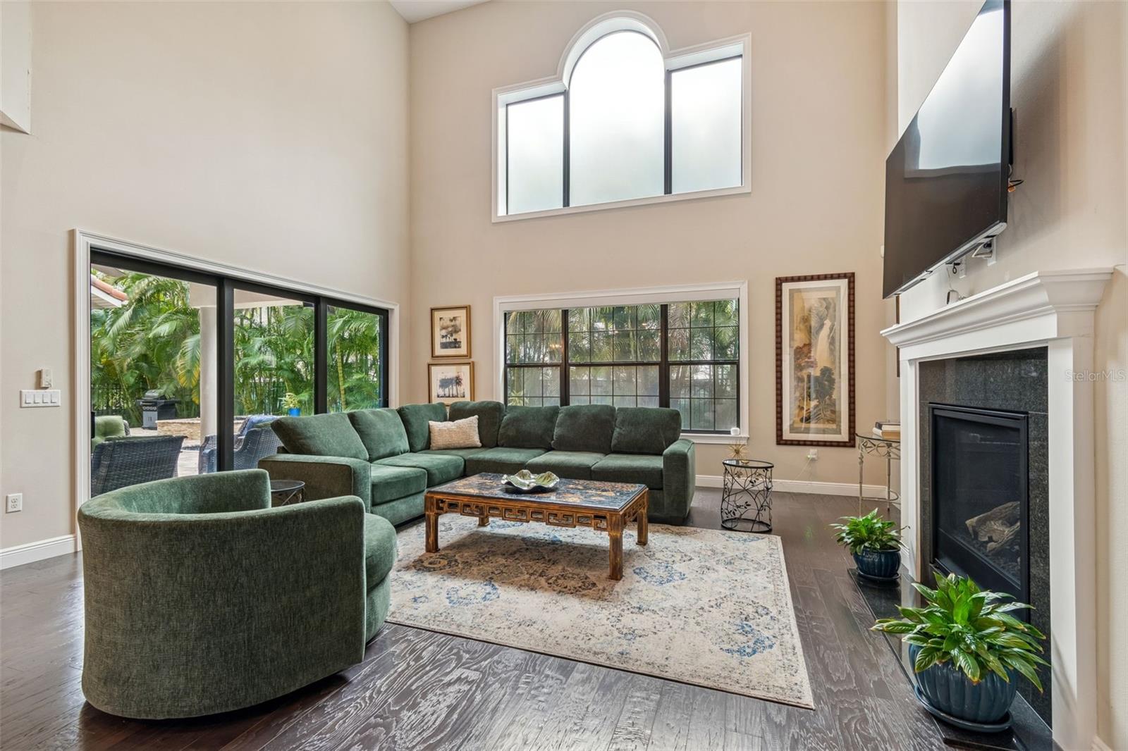 2906 Hawthorne Road, FL
