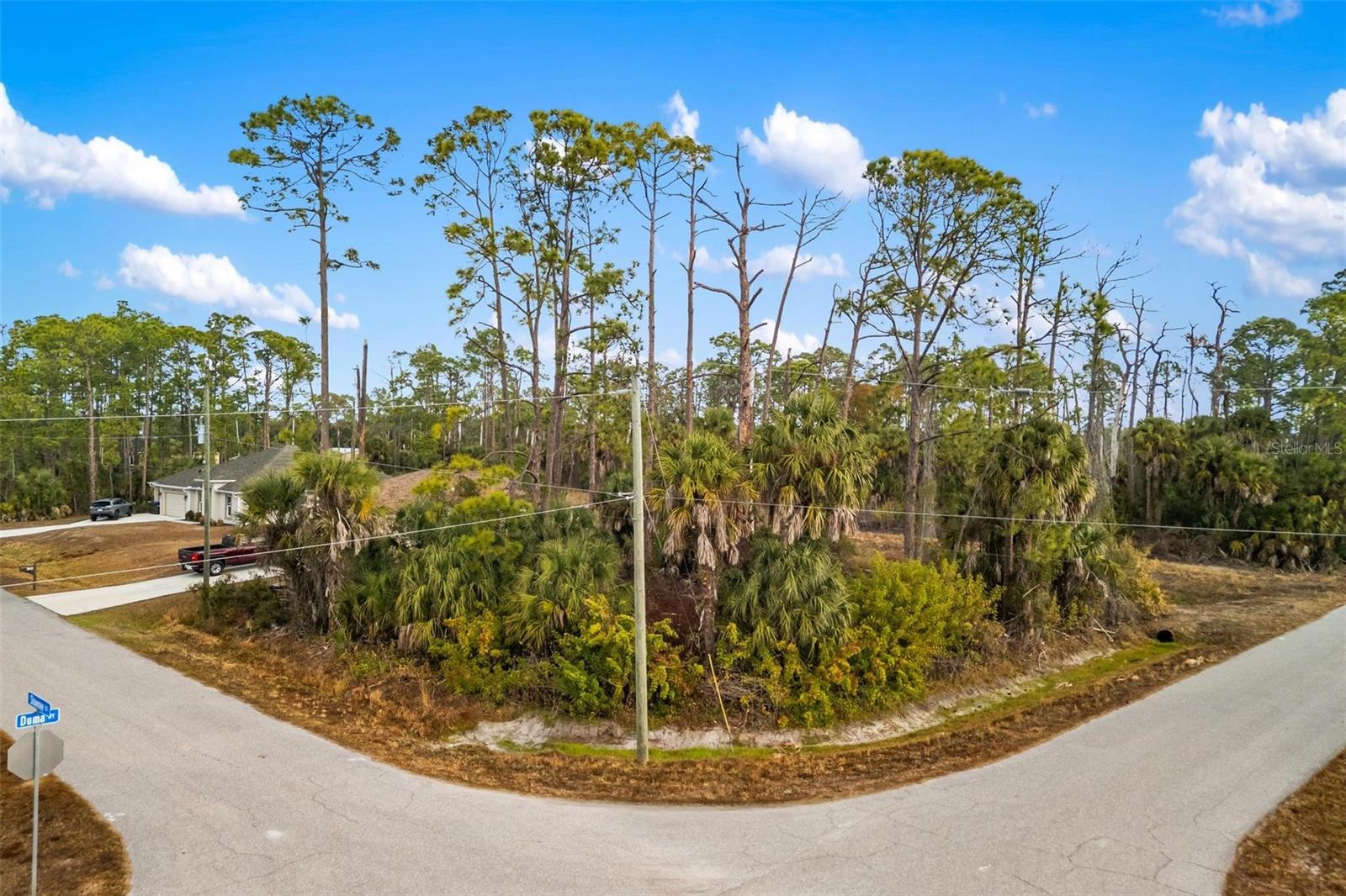 Duma Way, FL