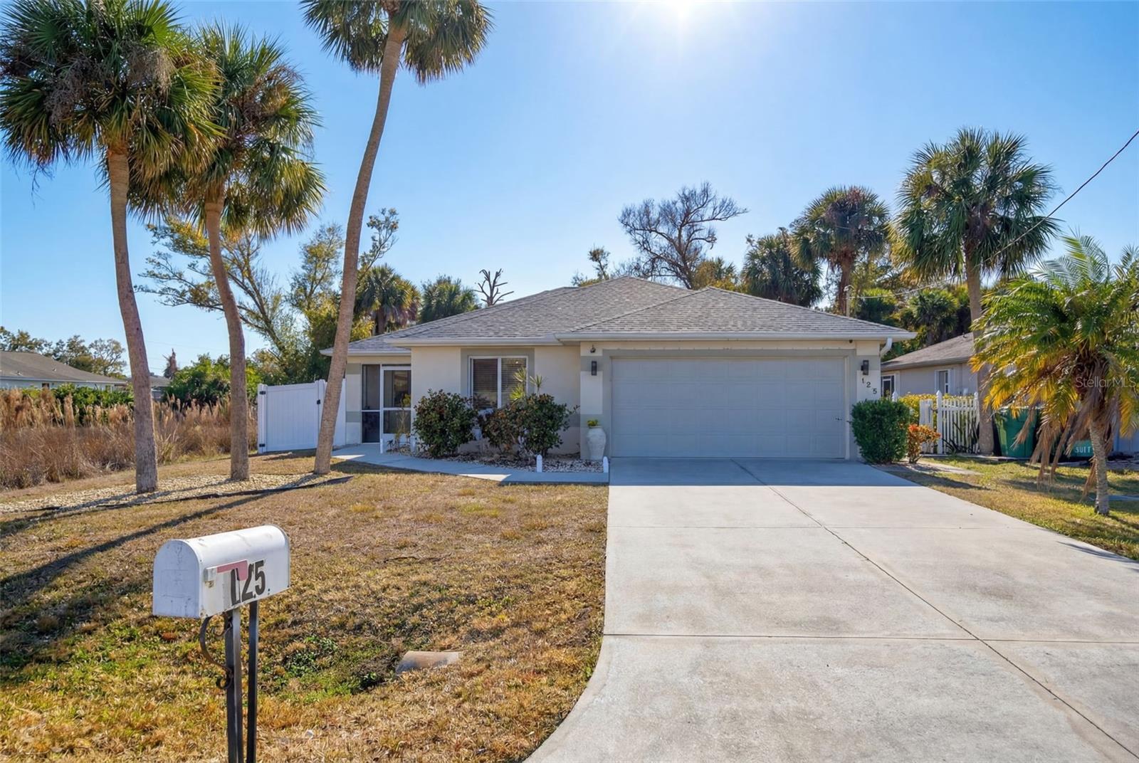 125 Spur Drive, FL