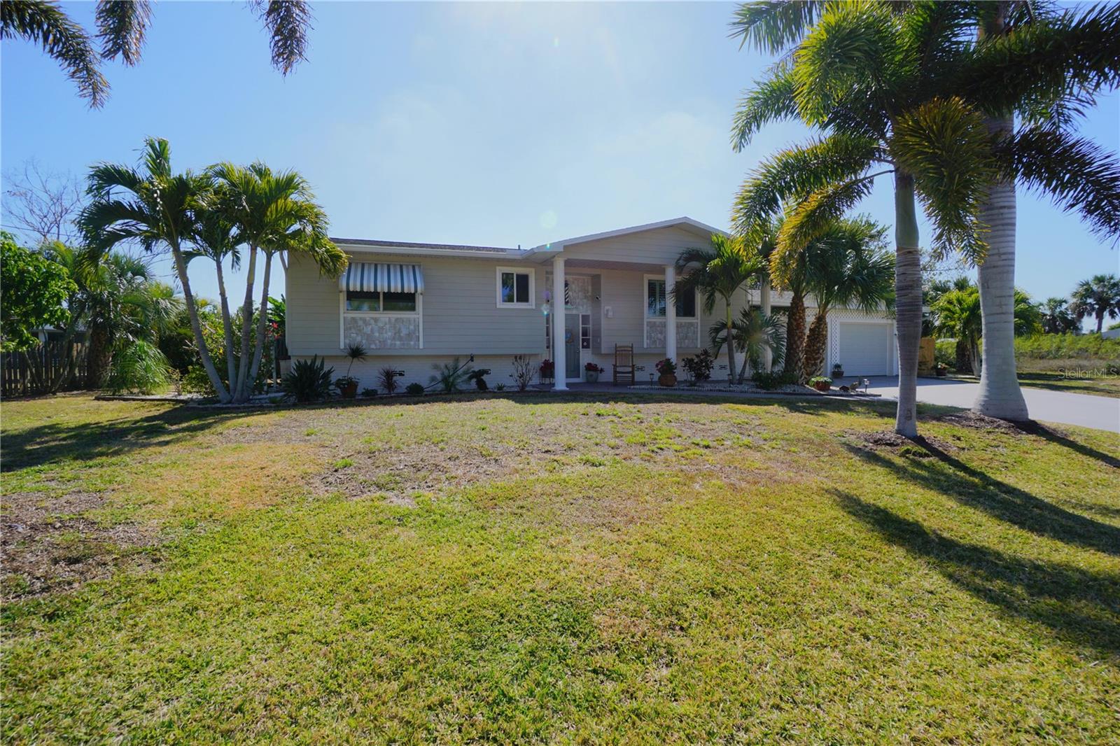 621 Sturgeon Place, FL