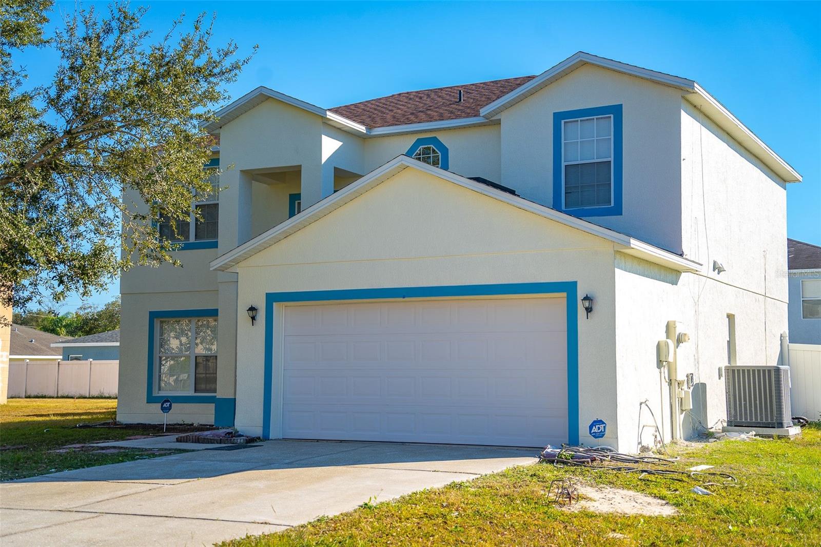 608 Bluebill Ct, FL