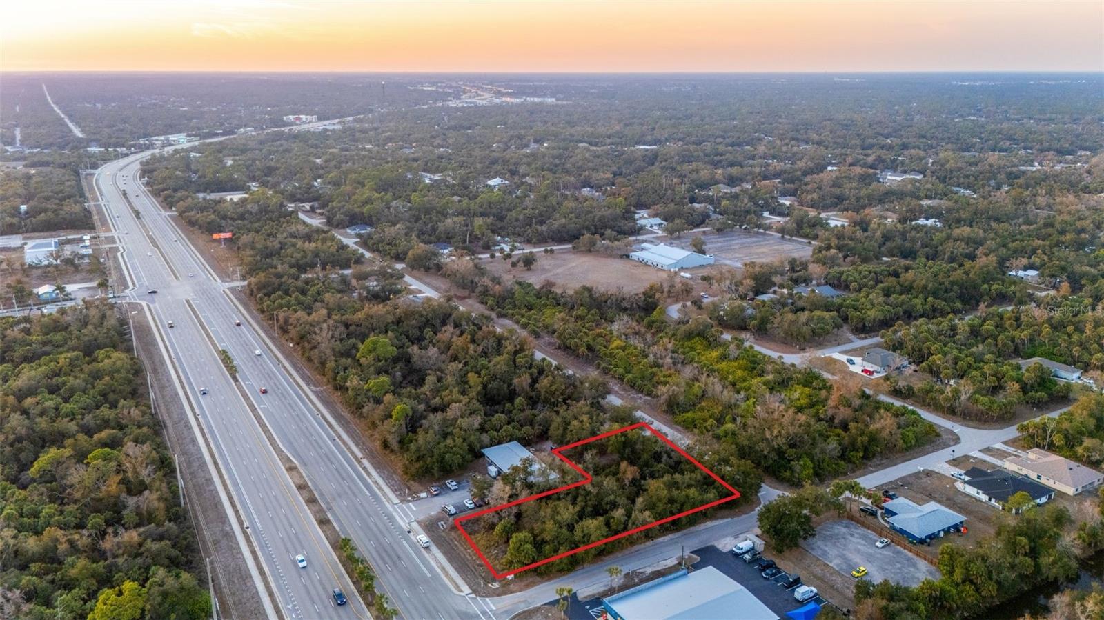 732 Tamiami Trail, FL