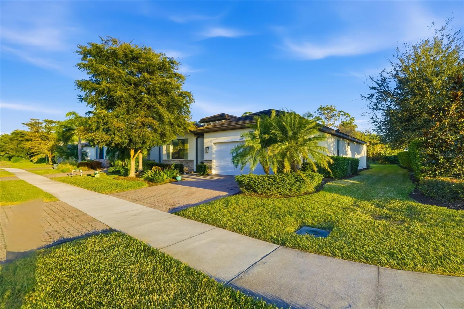 11937 Blazing Star Dr, FL