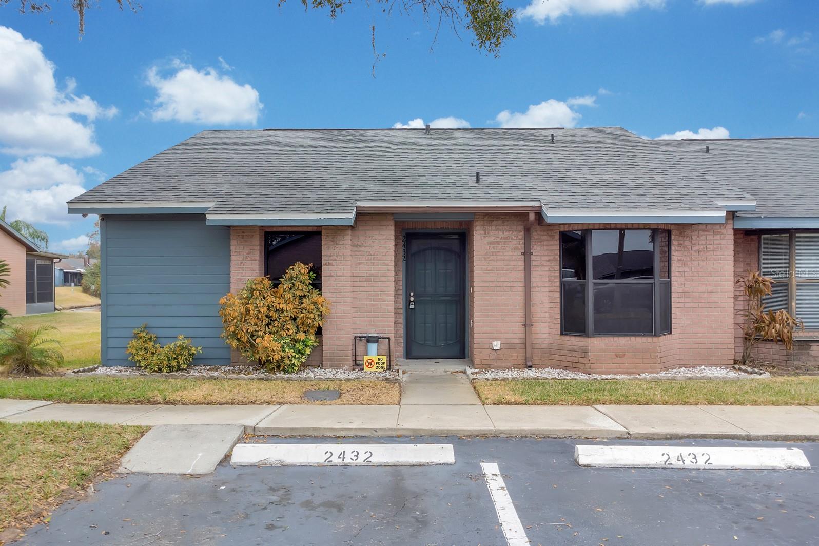 2432 King Oak Court, FL