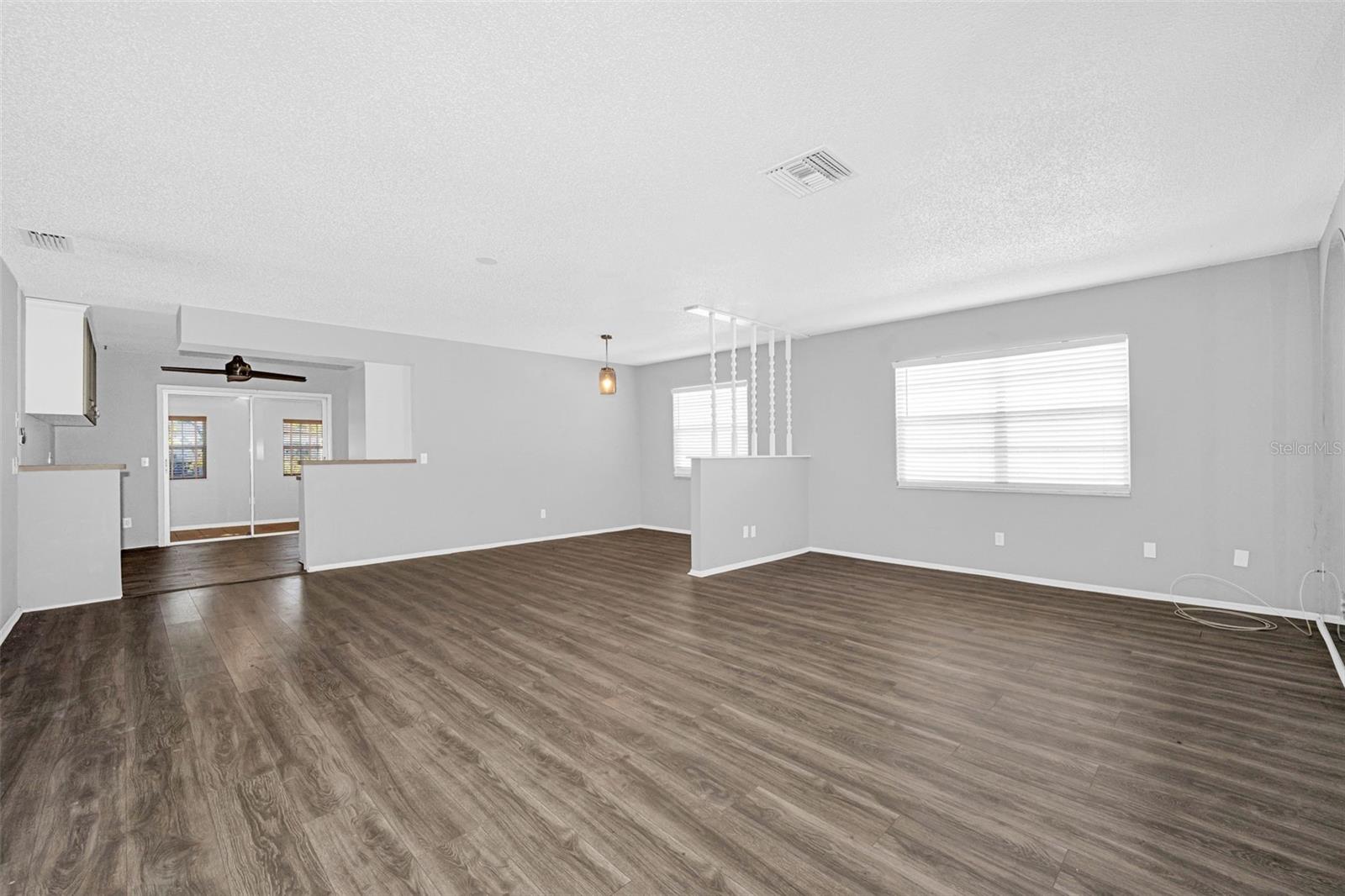 12813 Kellywood Circle, FL