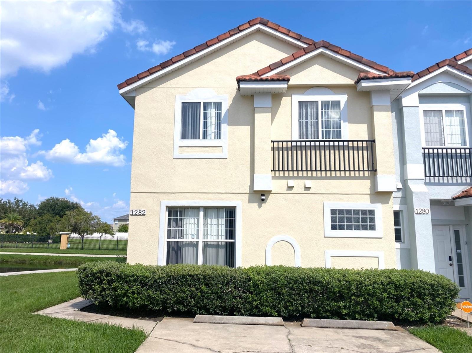 1282 S Beach Cir, FL