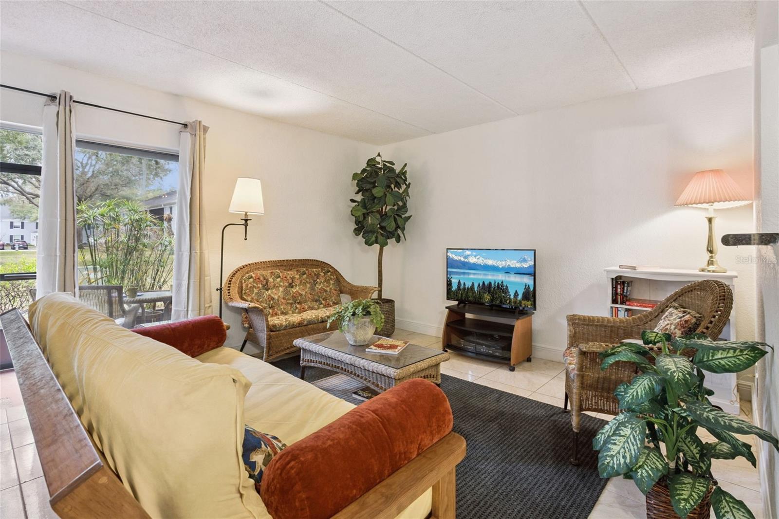 291 Lewfield Circle, FL
