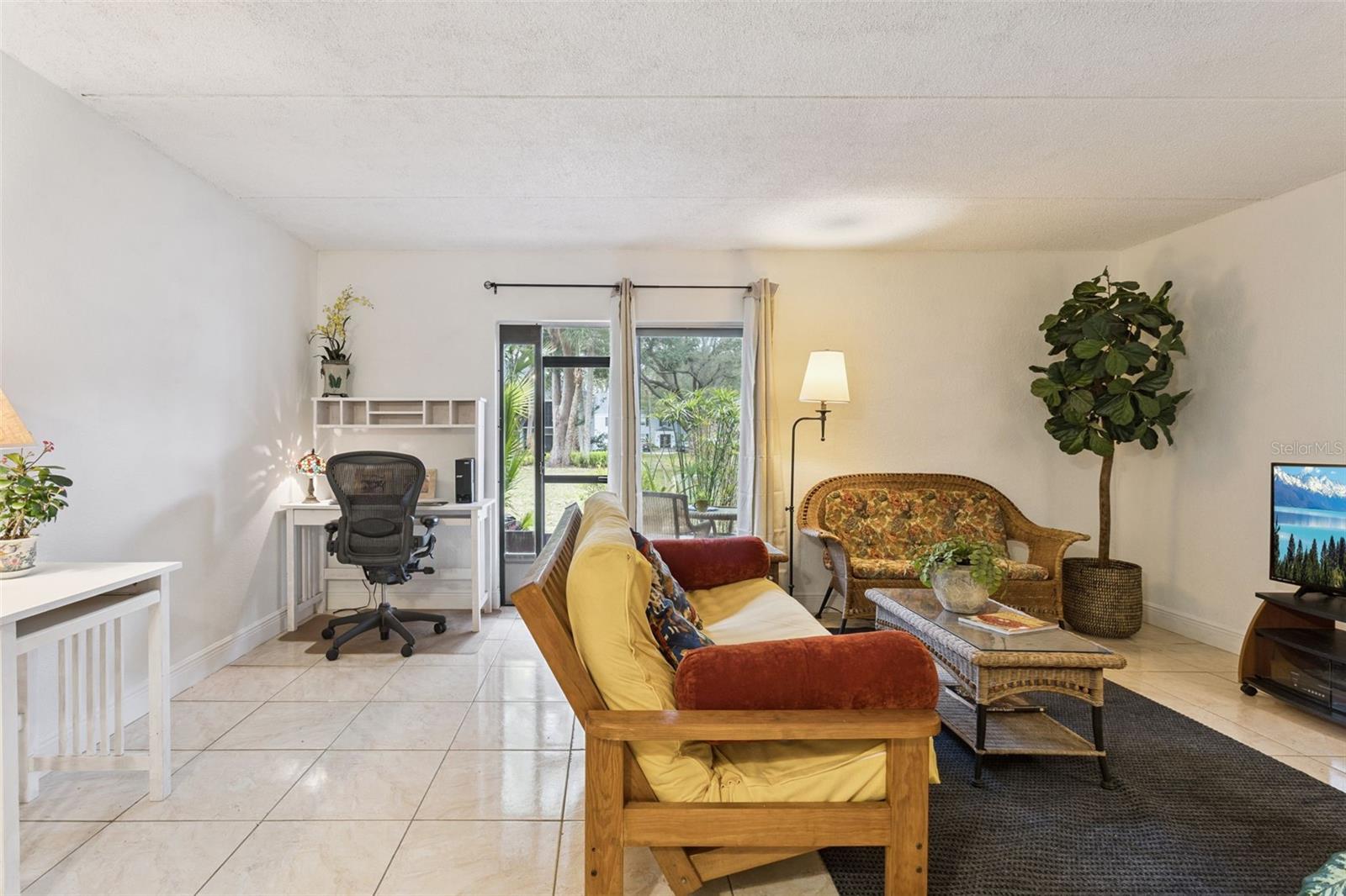 291 Lewfield Circle, FL