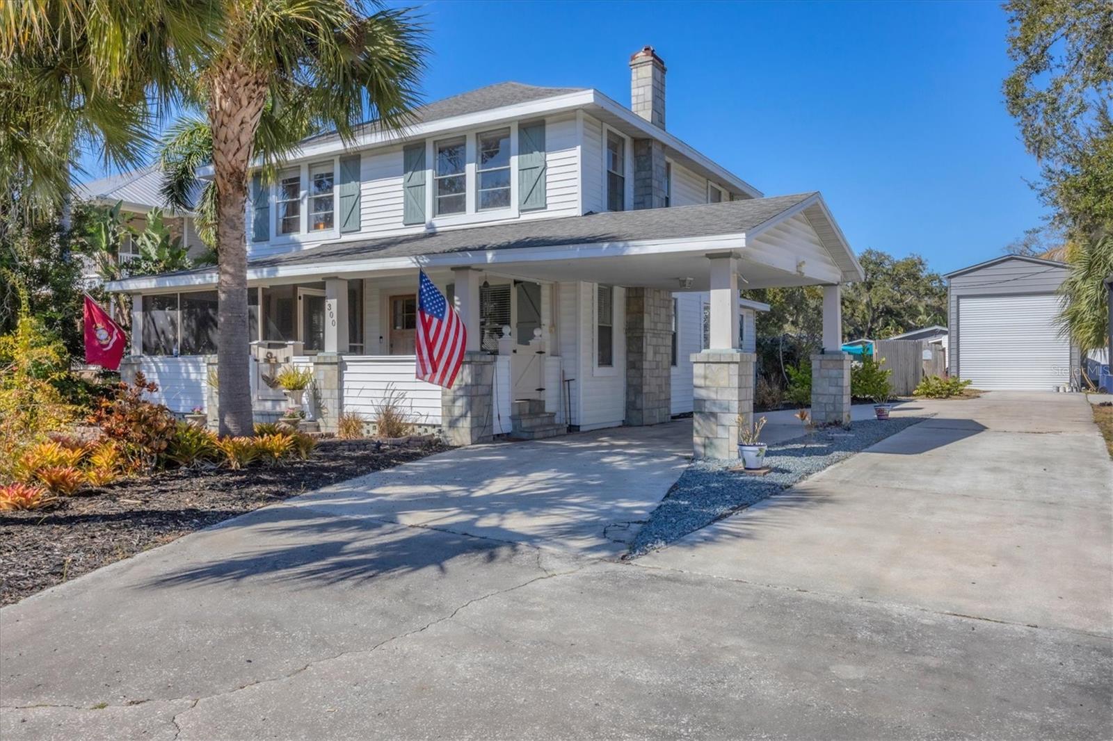 1300 4th Street, FL
